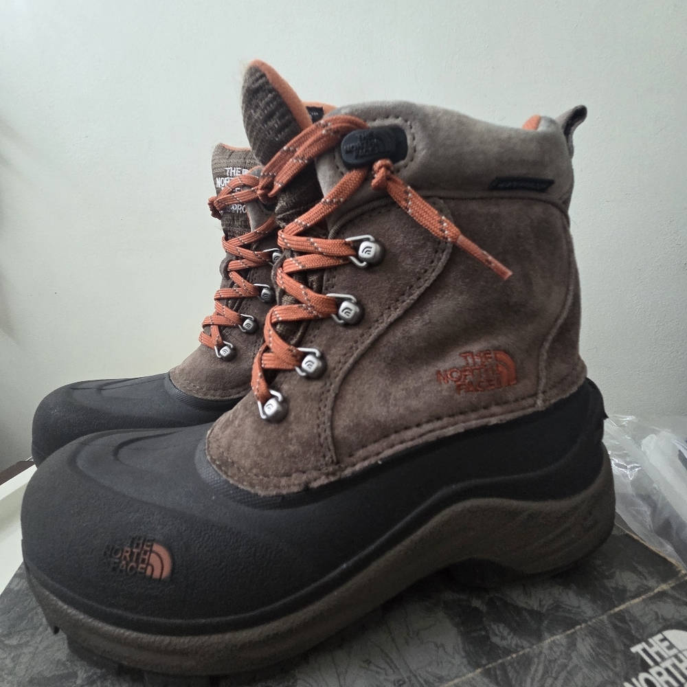 The North Face Brown and Black Outdoor Chilkat lace Boots